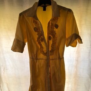 Beautiful yellow dress with flower detailing